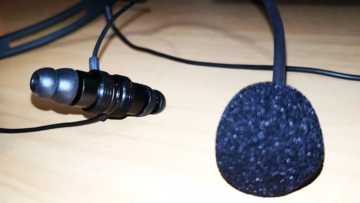 Hands-on review: Razer Infrit Streaming Headset