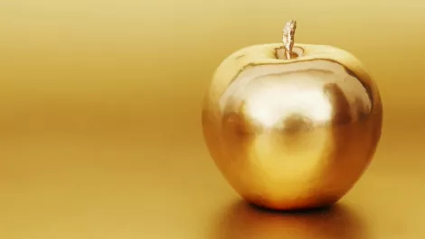 Gold apple