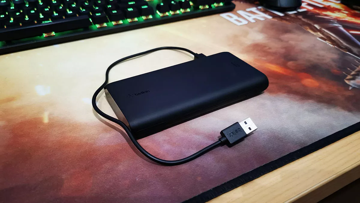 Handson review Belkin Power Bank 10K + Stand
