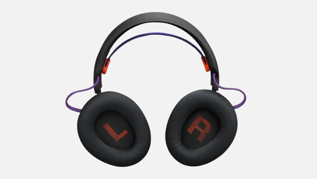 Hands-on review: JBL Quantum 650 Wireless Gaming Headset