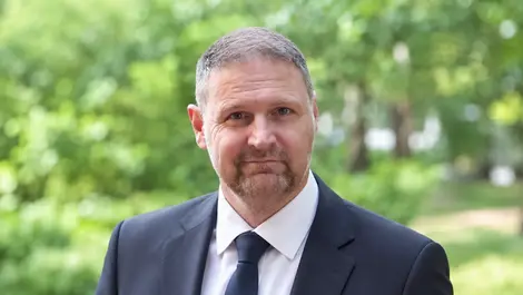 Public certificate change puts VPN & Wi-Fi at risk