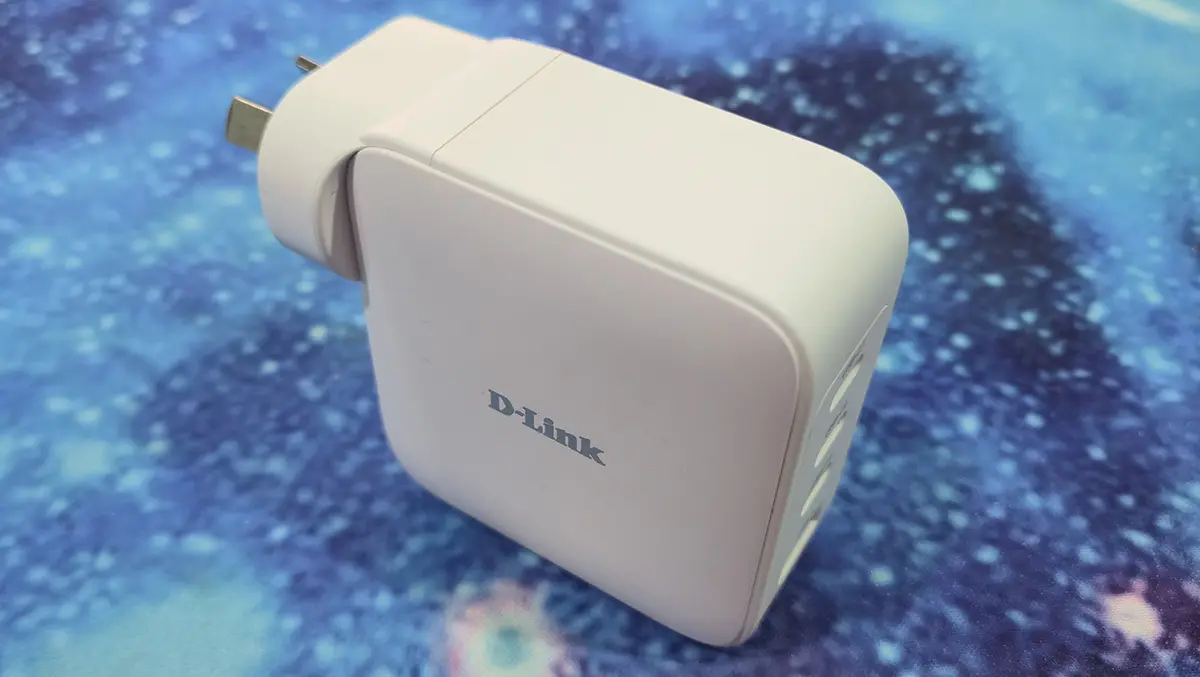 Hands-on review: D-Link 140W GaN Charger DCF-141