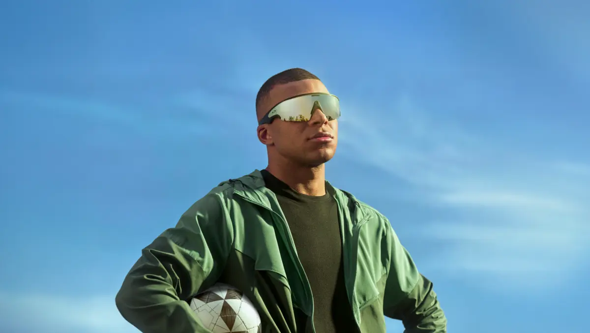 Oakley & Meta launch sports smart glasses in New Zealand